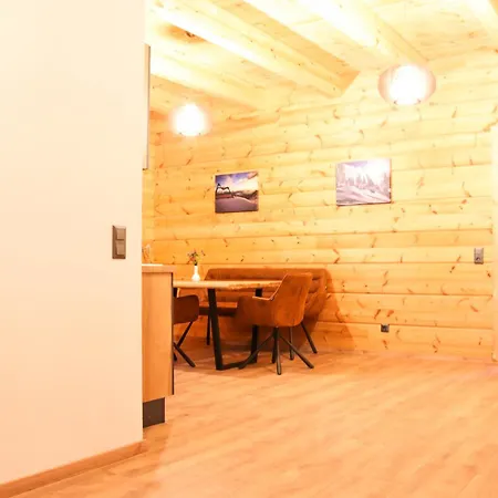 Apartament Wood 4 Jahreszeiten