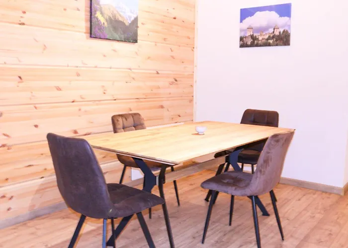 Wood 4 Jahreszeiten شقة *