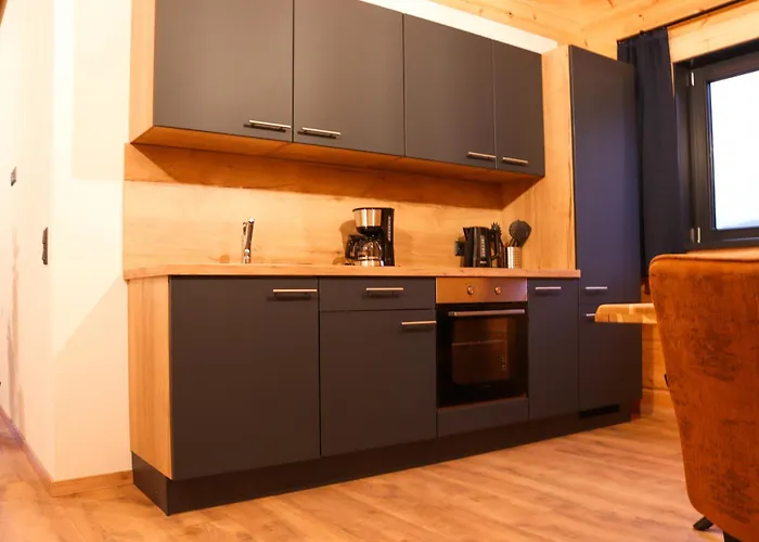 Wood 4 Jahreszeiten شقة