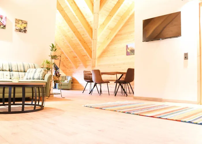 Wood 4 Jahreszeiten Landl (Styria)